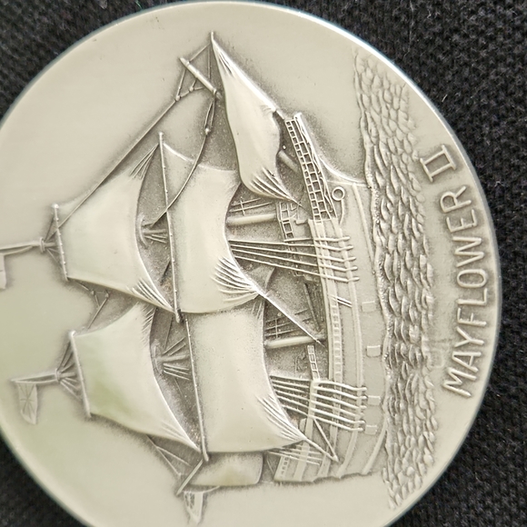 Pewter, Mayflower Il Paperweight, 2 7/8 inches Wide - Picture 2 of 5